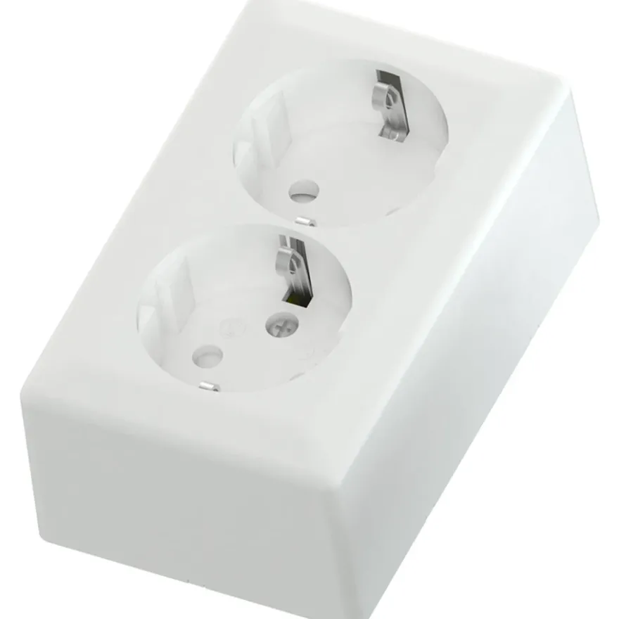Namron Classic 2-vägsuttag UTP Jordat